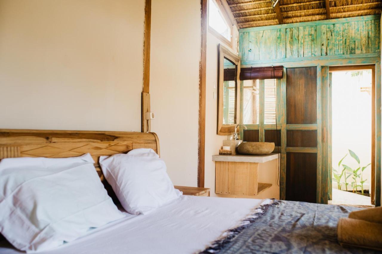 Kalyssa Beach Bungalows 佩母得兰 外观 照片